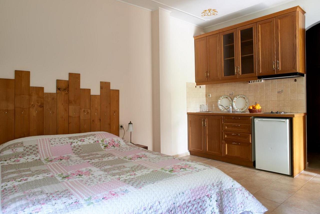 Triantafillies Guesthouse Portariá Eksteriør bilde